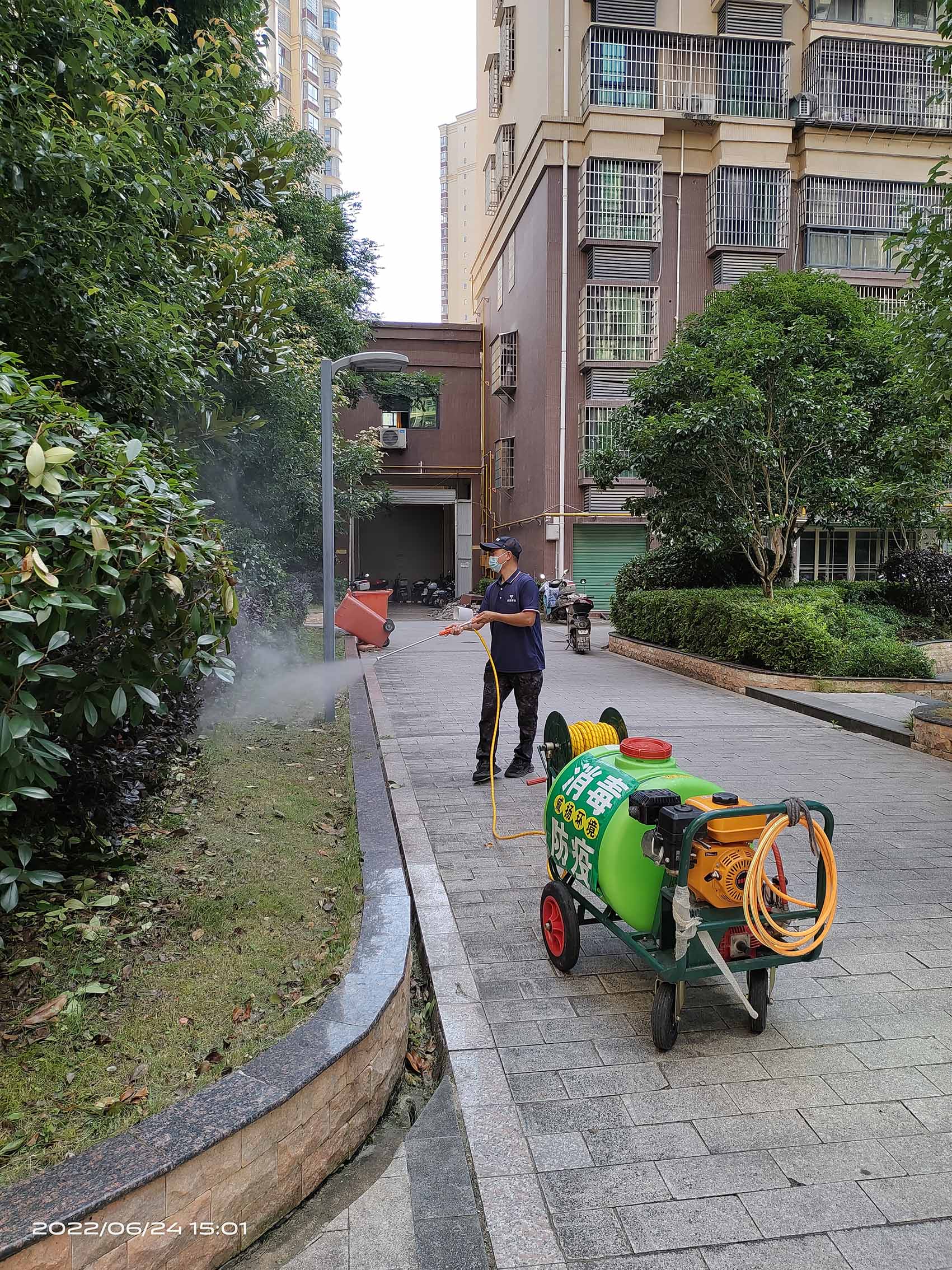 小区蚊蝇蟑螂密度控制服务